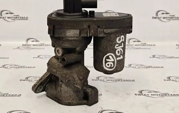 Ford Transit EGR valve line/pipe/hose 8C1Q0D475BA