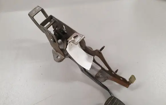 Renault Megane II Brake pedal A77643C2007