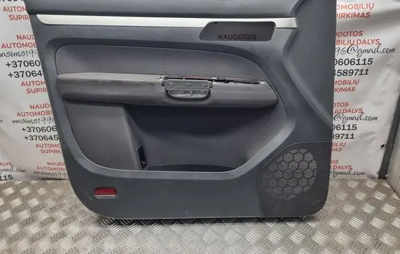Volkswagen Touran I Front door card panel trim 1T1867011
