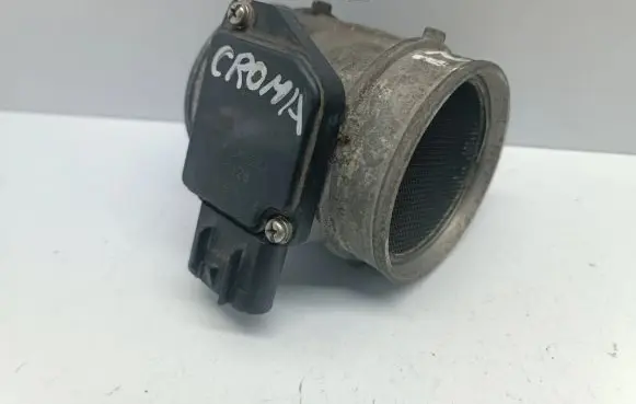 Fiat Croma Mass air flow meter 12579352 AFH60M23A 5628