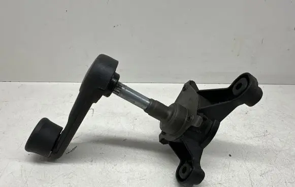 Audi A4 S4 B7 8E 8H Front door window winding handle 8Z0837581B