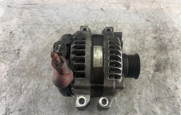Jeep Cherokee III KJ Generator/alternator 1042106080 04081338AB