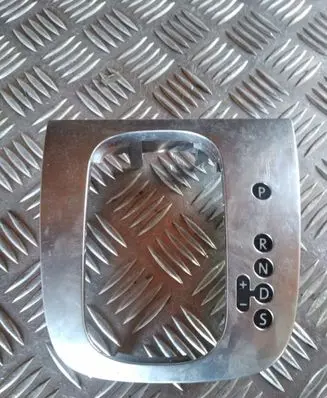 Volkswagen Golf V Gear shifter surround trim plastic 1K2713203AH