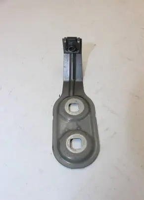 BMW 5 F10 F11 Fender mounting bracket 