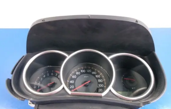 Nissan Tiida C11 Speedometer (instrument cluster) 24810EM00C