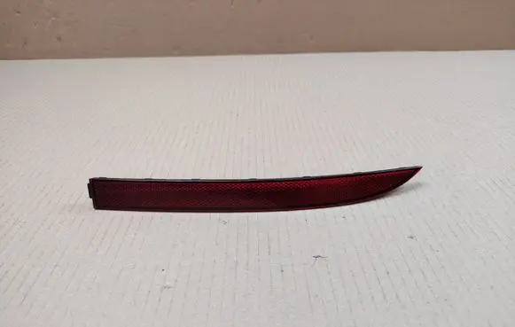 Porsche Taycan 9J1 Rear tail light reflector 9J1945103E 24987201