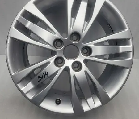 Ford Focus R16 alloy rim 