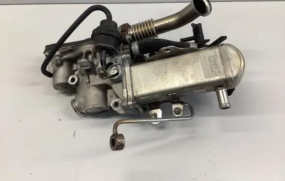Renault Megane III EGR valve 8201038571 H8200804050