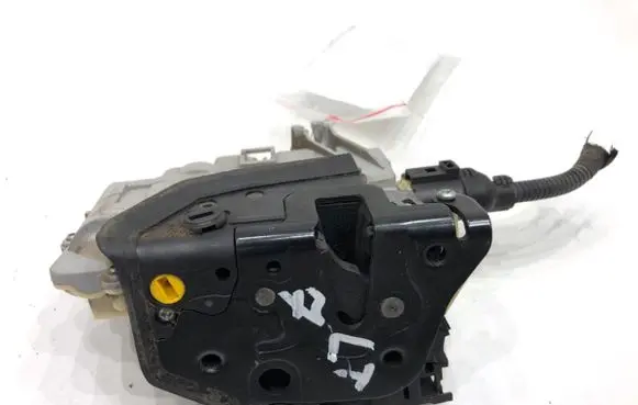 Audi Q7 4L Rear door lock 3C4839015A