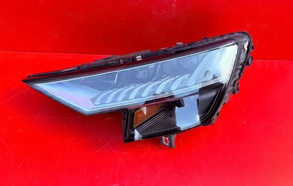 Audi Q8 Headlight/headlamp 