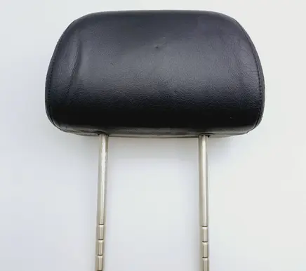 Volkswagen PASSAT B5.5 Rear seat headrest 
