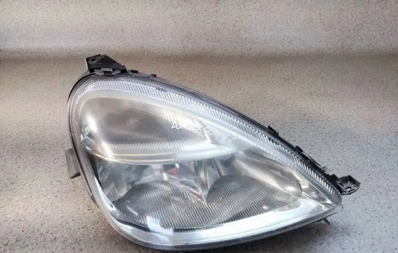 Mercedes-Benz A W168 Headlight/headlamp A1688201861