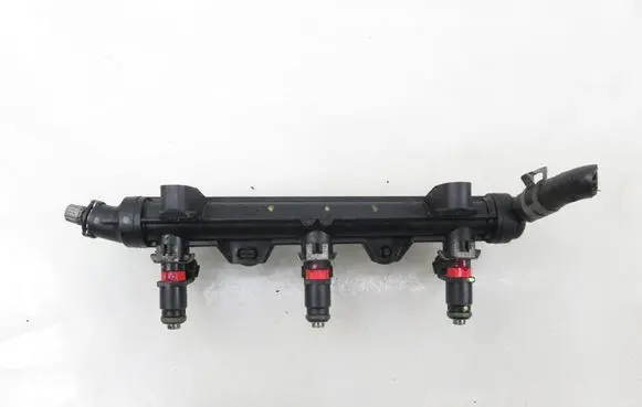 Seat Ibiza IV (6J,6P) Fuel main line pipe 03E133320A 03E906031A 03E133319D