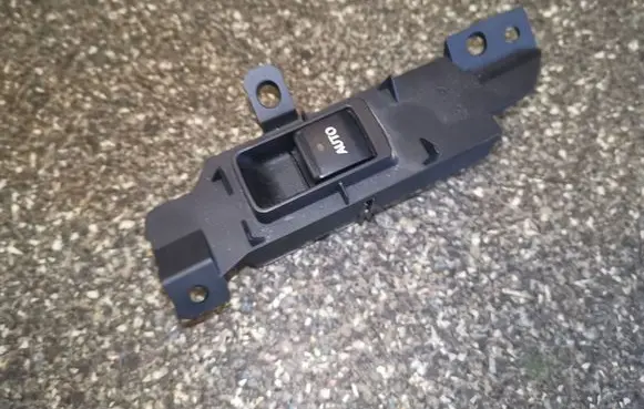 Lexus GS 300 350 430 450H Electric window control switch 8403030110