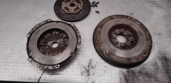 Mini One - Cooper R50 - 53 Clutch set kit 699416 699415G