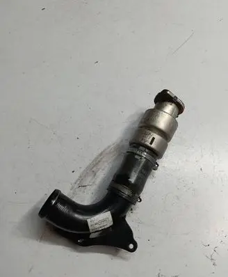 Volvo V40 Intercooler hose/pipe AV616C750AE