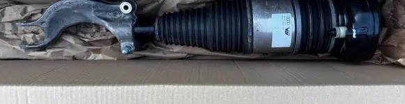 Audi Q7 4M Air suspension front shock absorber 4M0616039BF