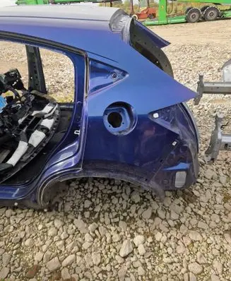 Rear quarter panel