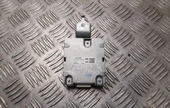 Toyota RAV 4 (XA50) Other control units/modules 8657242090