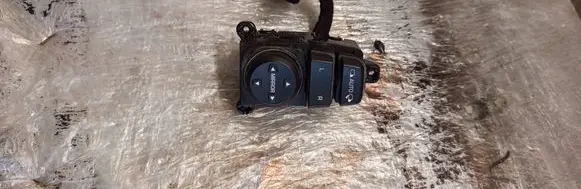 Hyundai Tucson TL Wing mirror switch TMR01 1909040000649 93573D3000