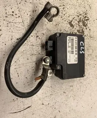 Mercedes-Benz CLS C219 Battery control module A2115404245 0199000002