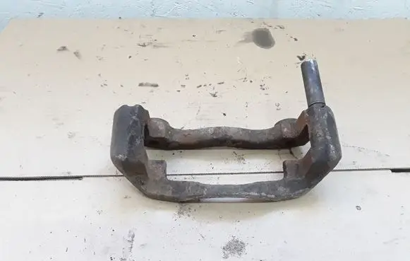 Peugeot Boxer Front Brake Caliper Pad/Carrier NOCODE