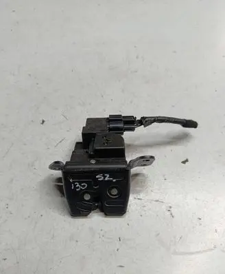 Hyundai i30 Tailgate/trunk/boot lock/catch/latch 812302L000S2 812302L000