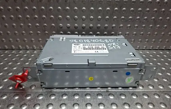 Peugeot 208 I Radio/CD/DVD/GPS head unit S27624517 9801840680