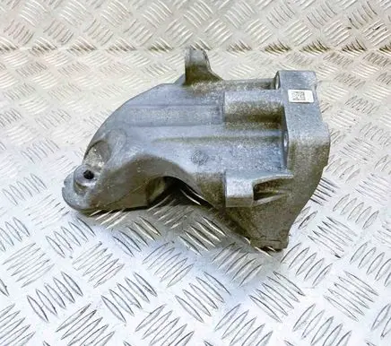 Mercedes-Benz Sprinter W906 Engine mounting bracket A6512231704