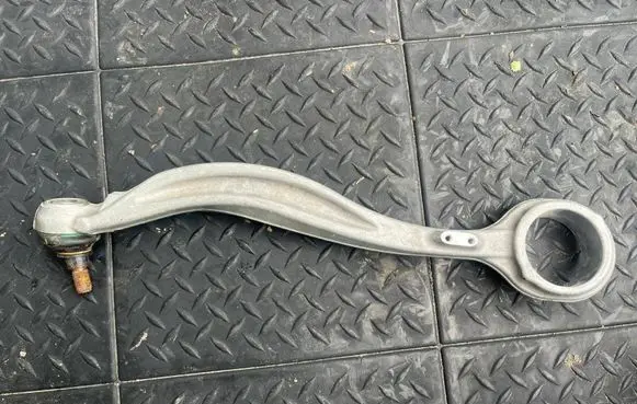 Mercedes-Benz GLK (X204) Front control arm 20439