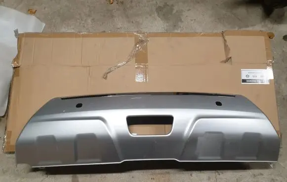 Nissan X-Trail T32 Rear bumper trim bar molding KE6004C018