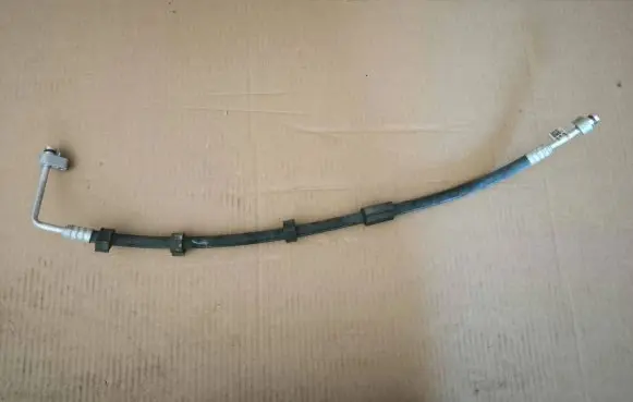 Audi A4 S4 B9 Air conditioning (A/C) pipe/hose 8W0816741A