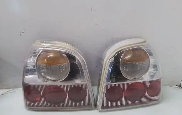 Volkswagen Golf III Rear/tail lights set 