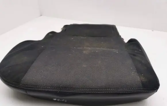 Rear seat