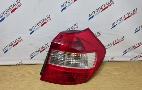 BMW 1 E81 E87 Rear/tail lights 6924502
