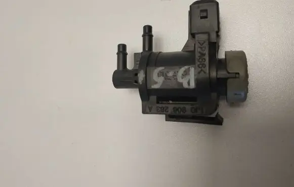 Audi A3 S3 8L Turbo solenoid valve 1J0906283A