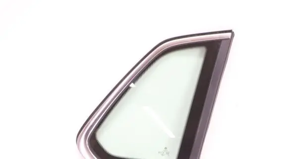 Volkswagen Tiguan Rear side window 5NA8450425784582