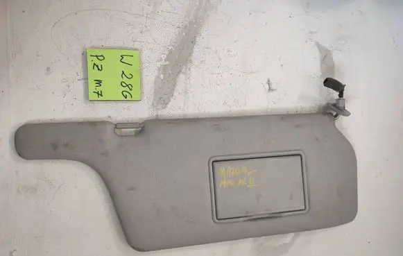 Mazda MPV II LW Sun visor 2353564545