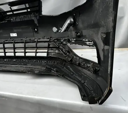 Volkswagen Golf VII Front bumper 5G0807221FL