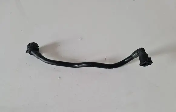 Volvo XC60 Engine coolant pipe/hose 31493034