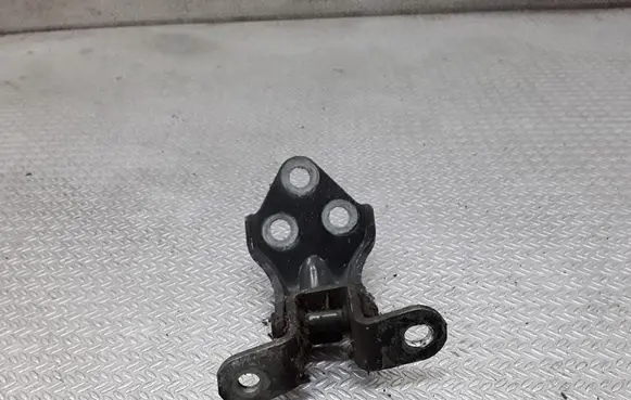 Lexus LS 400 Front door lower hinge 