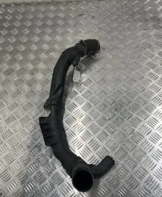 Volkswagen Scirocco Air intake hose/pipe