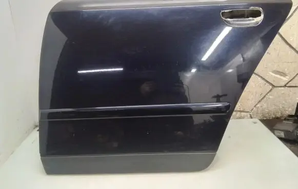 Audi A4 S4 B6 8E 8H Rear door