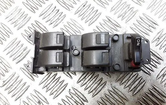 Honda Accord Electric window control switch s1am18598