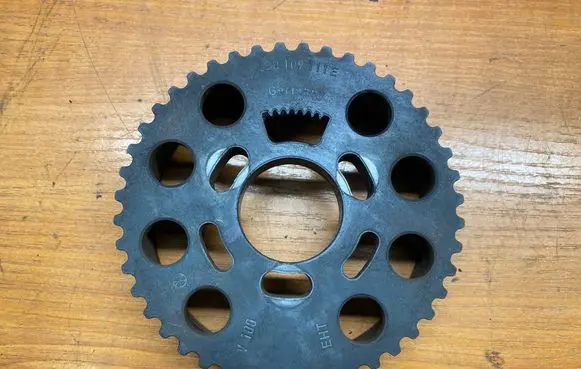 Volkswagen PASSAT B5.5 Camshaft pulley/ VANOS 038109111E
