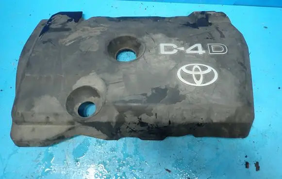 Toyota Corolla Verso E121 Engine cover (trim)