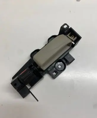 Chrysler Pacifica Sliding door interior handle 63345 5RU78PD2AD
