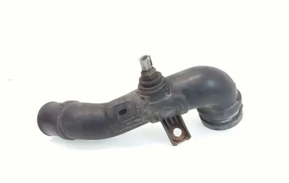 Toyota Avensis T270 Intercooler hose/pipe 173620R030