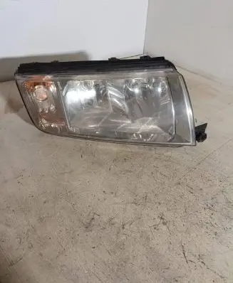 Skoda Fabia Mk1 (6Y) Headlight/headlamp 26368100