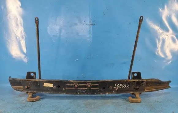 Jeep Grand Cherokee Front bumper foam support bar 68227140AC